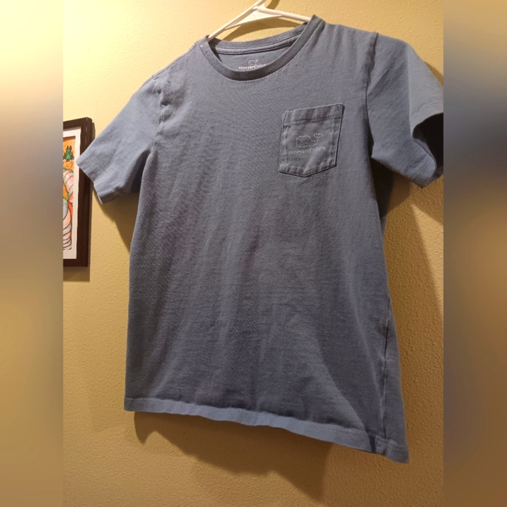 Vineyard vines youth smell